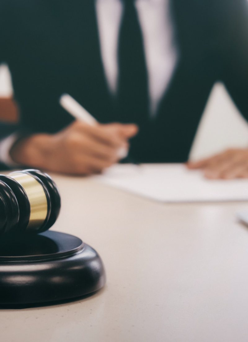 law-advice-and-legal-services-concept-.jpg